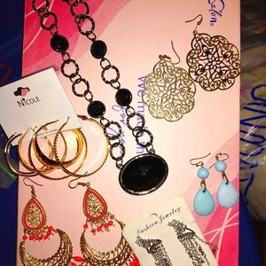 Small bundle of jewelry